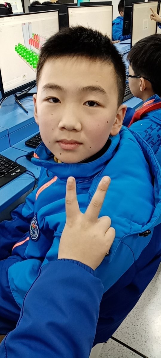 李泓睿