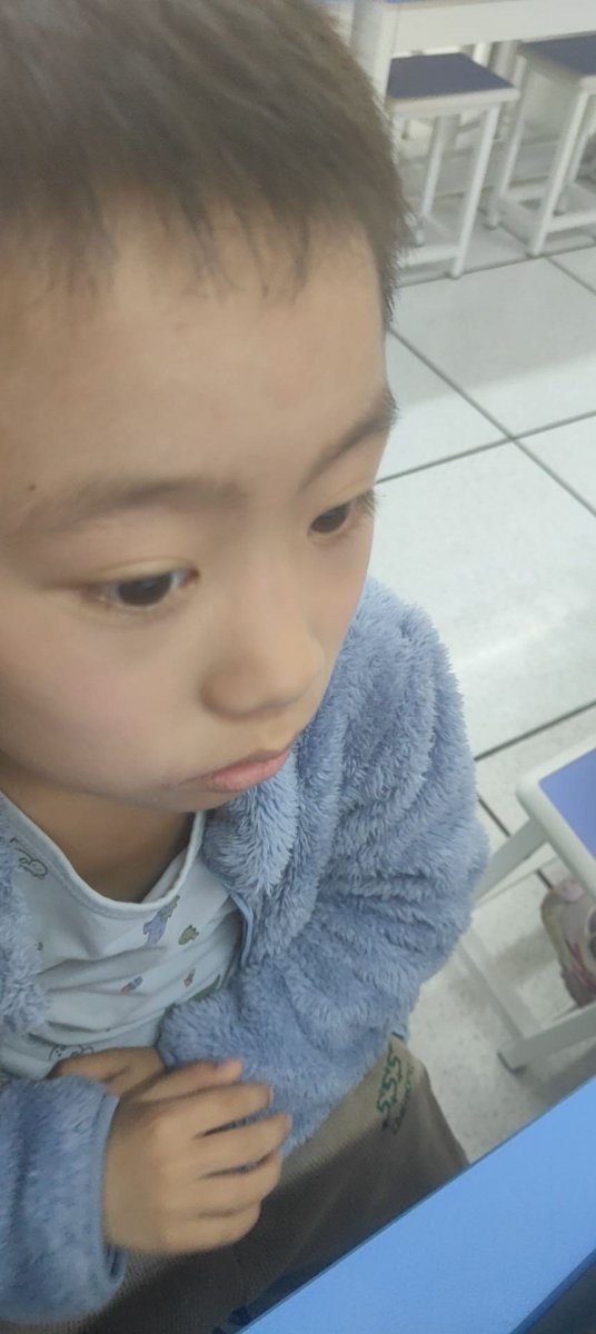 涂然翕