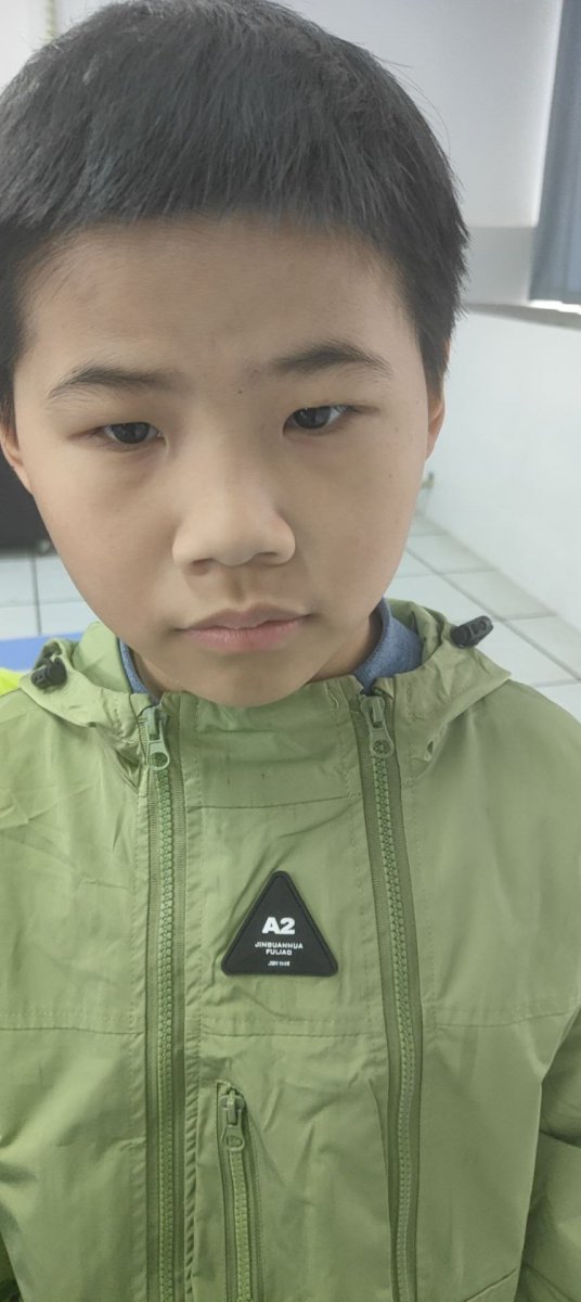 万晨涵