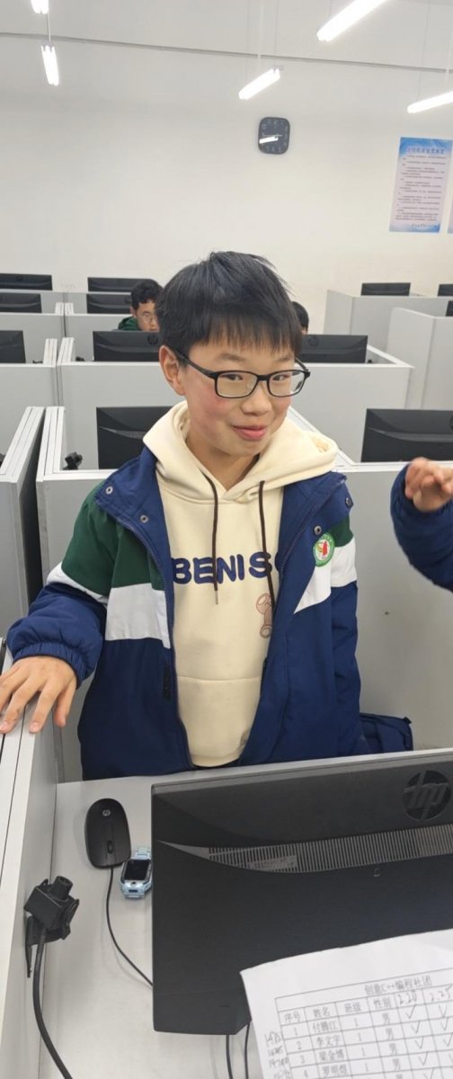 罗明煜