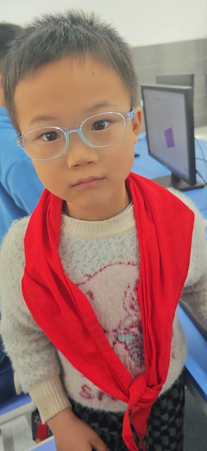 黄源津