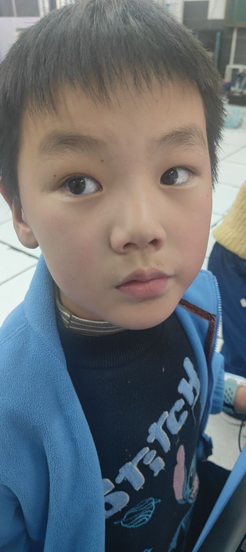 谢奕航