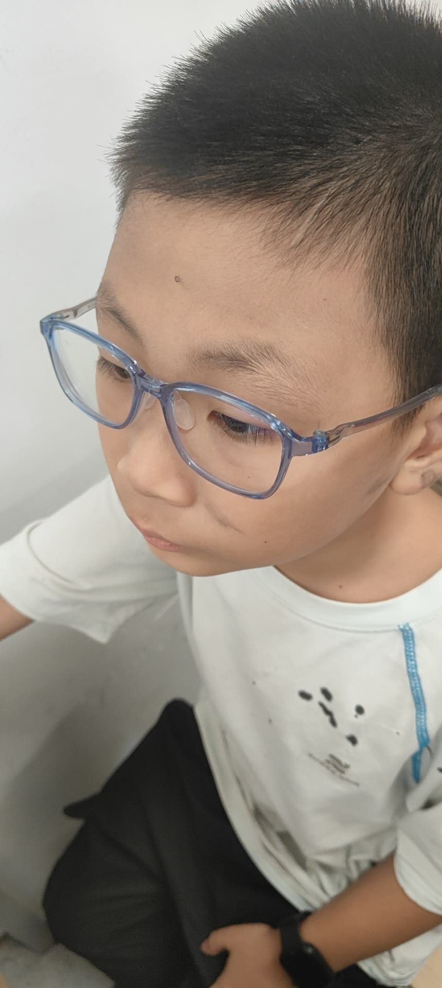 王天逸